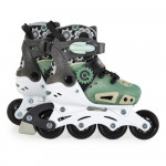 Inline Skates με τετραπλούς τροχούς κατάλληλα για αρχάριουςΚέλυφος: Υψηλής πρόσκρουσης PP Καπάκι δακτύλων/μανσέτα: Υψηλής πρόσκρουσης PP με γκλίτερ Κλείσιμο: ρυθμιζόμενες πόρπες Μπότες επένδυσης: ντεγκραντέ χρώμα γκλίτερ + αναπνεύσιμο βελούδο με επένδυση από αφρώδες υλικό έως και υλικό έγχυσης (SS2m