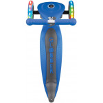 Globber Scooter Primo Foldable Lights Navy Blue (432-100-3)Αναδιπλούμενο σκούτερ 3 τροχών με το πατενταρισμένο σύστημα αναδίπλωσης της Globber με ασφαλές κουμπί που διπλώνει το σκούτερ σε λειτουργία τρόλεϊ.