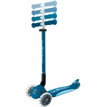 Η φωτογραφία δείχνει Globber Scooter Elite Lights V2 Petrol Blue (439-601-3).