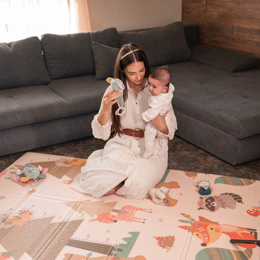 Η φωτογραφία δείχνει LORELLI ΧΑΛΑΚΙ ΤΑΠΗΤΑΣ ΔΙΠΛΗΣ ΟΨΗΣ ΑΝΑΔΙΠΛΟΥΜΕΝΟΣ 120-180CM HOME AND STARS 10300480002ΘερμομόνωσηΣχεδιασμός διπλής όψηςΑδιάβροχοΤσάντα αποθήκευσης και ταξιδιούΚατάλληλο για χρήση στο σπίτι ή σε εξωτερικούς χώρουςΜαλακό και ανθεκτικόΦορητό και συμπαγέςΕύκολο στον καθαρισμόΔΙΑΣΤΑΣ