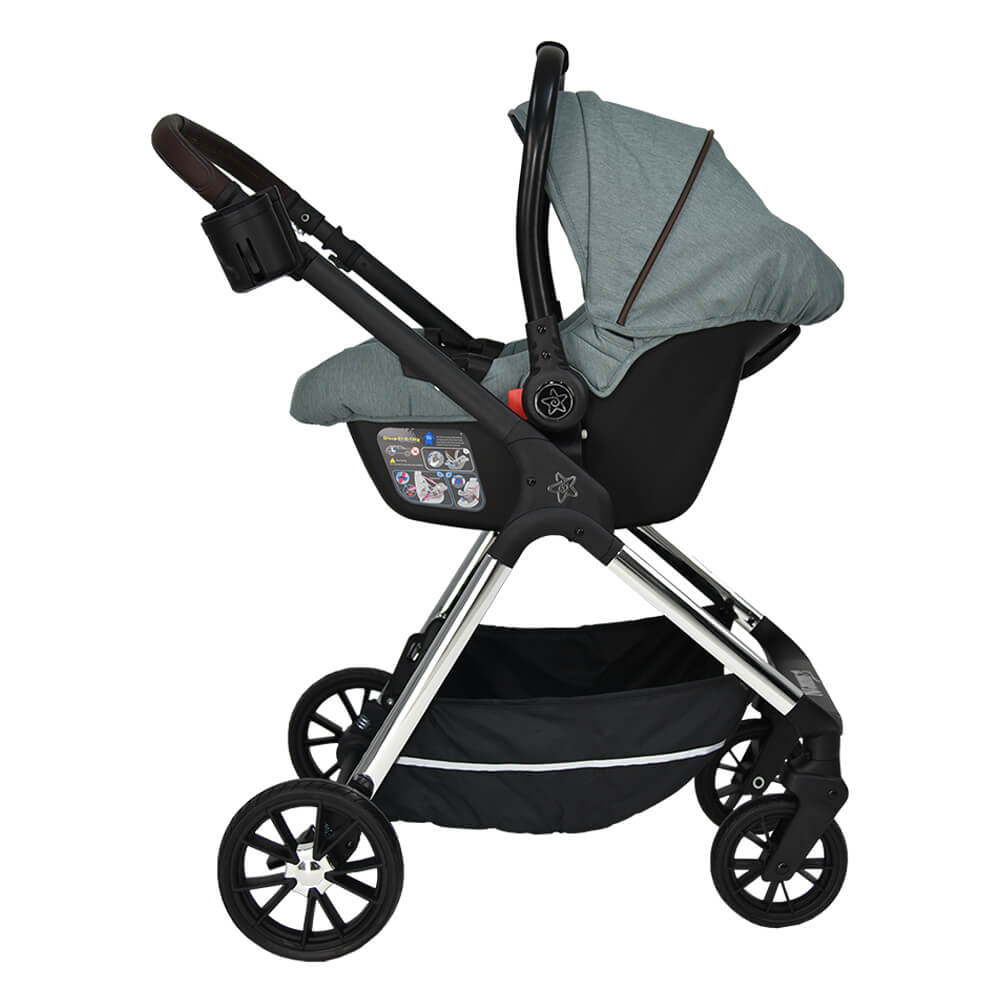 Πολυκαρότσι της εταιρείας Bebe Stars.