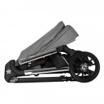 Η φωτογραφία δείχνει Πολυκαρότσι της εταιρείας Bebe Stars.