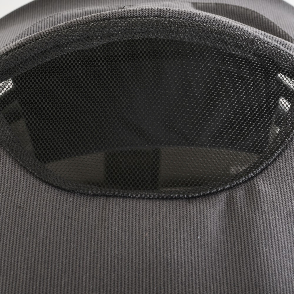 Η φωτογραφία δείχνει Βρεφικό καρότσι Cardi - Ο ιδανικός σας σύντροφος για βόλτες με τον μικρό θησαυρό!Κατάλληλο από 0 m+ έως 22 kg.