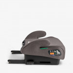 Η φωτογραφία δείχνει Η ασφάλεια και η άνεση στο αυτοκίνητο πρέπει να είναι προτεραιότητα για όλους, ιδιαίτερα για τα νεότερα μέλη της οικογένειας.