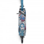 Η φωτογραφία δείχνει Byox Scooter Monster Blue Πτυσσόμενο σκούτερ αλουμινίου με τροχούς PU 200x30 mm.