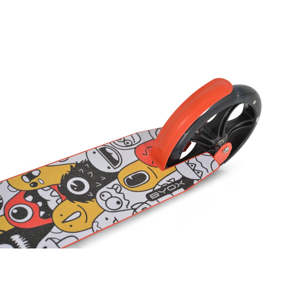 Η φωτογραφία δείχνει Byox Scooter Monster Blue Πτυσσόμενο σκούτερ αλουμινίου με τροχούς PU 200x30 mm.