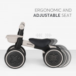 Το BLINKY Ride-On είναι σχεδιασμένο για μικρούς εξερευνητές ηλικίας 1 έως 3 ετών, μετατρέποντας κάθε βόλτα σε μια διασκεδαστική εμπειρία που συμβάλλει στην ανάπτυξη της αυτοπεποίθησης, της ισορροπίας και του συντονισμού.