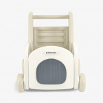 Το TROLIE 4in1 είναι ένας καινοτόμος περιπατητής ώθησης ιδανικός για νήπια ηλικίας 1 έως 3 ετών που προσφέρει μια ποικιλία τρόπων παιχνιδιού που διεγείρουν τη δημιουργικότητα και υποστηρίζουν την ανάπτυξη των κινητικών δεξιοτήτων του παιδιού σας.