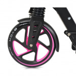 Αναδιπλούμενο αλουμινένιο kick scooter με πίσω δισκόφρενο.