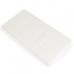 Η φωτογραφία δείχνει Το αναδιπλούμενο στρώμα Snooze Pure είναι βολικό, εύκολο στη μεταφορά και διαθέτει αφαιρούμενη θήκη για εύκολο πλύσιμο και περιποίηση.