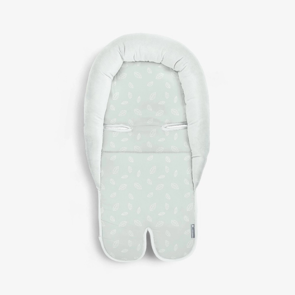 Η φωτογραφία δείχνει Μαλακή και υποαλλεργική υποστήριξη καθίσματος αυτοκινήτου με αφρό της εταιρείας Kikka Boo.