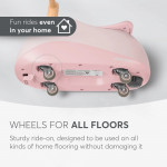 Η φωτογραφία δείχνει Το Sizzy είναι ένα παιχνίδι ridе-on πολλαπλών κατευθύνσεων που προσφέρει στα παιδιά περισσότερη διασκέδαση.