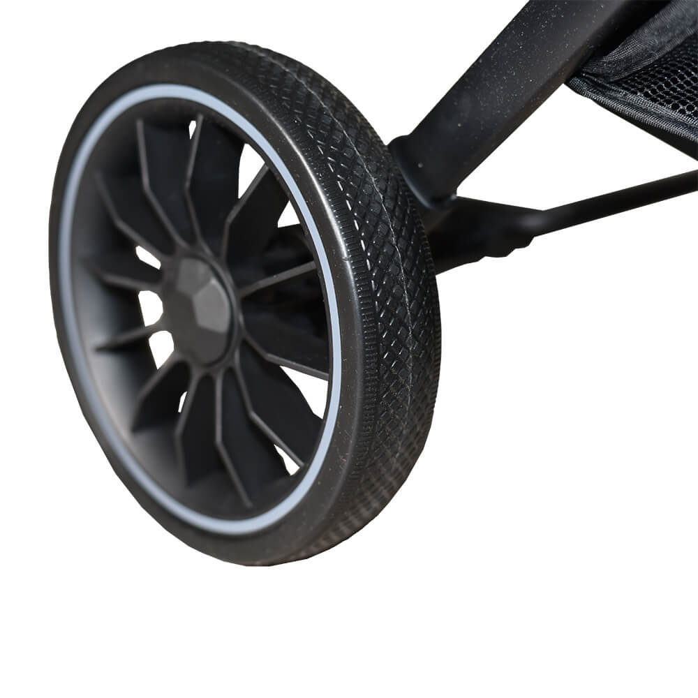 Η φωτογραφία δείχνει Το νέο βελτιωμένο καρότσι City Plus της Bebe Stars είναι ελαφρύ, άνετο, ευέλικτο και εύκολο στη χρήση.