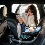 Η φωτογραφία δείχνει Κάθισμα αυτοκινήτου i-SIZE της εταιρείας Kikka Boo.