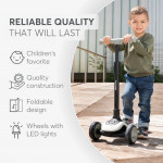 Πατίνι scooter με κάθισμα της εταιρείας Kikka Boo.