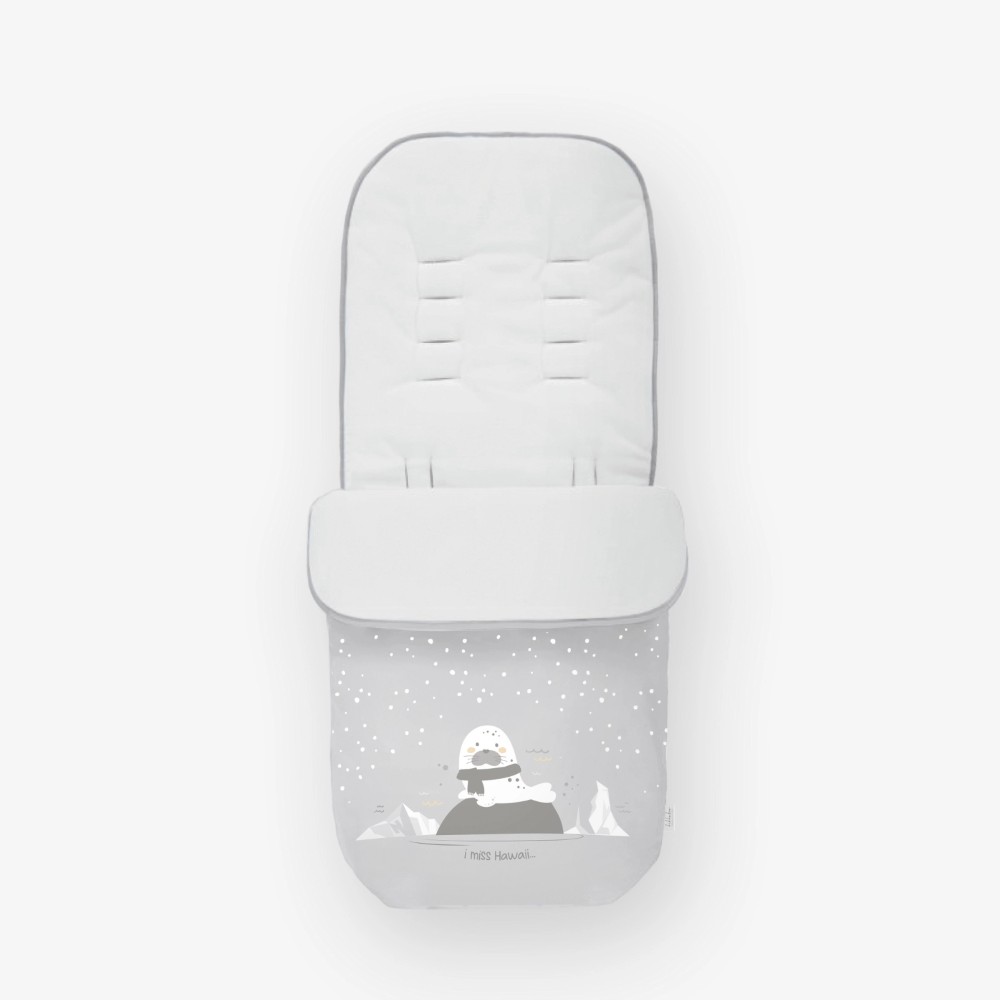 Η φωτογραφία δείχνει Ποδόσακος καροτσιού της εταιρείας Kikka Boo.