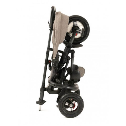 Η φωτογραφία δείχνει Qplay Rito Air Αναδιπλούμενο Τρίκυκλο Ποδηλατάκι 10 - 72 μηνών BlackΤρίκυκλο ποδήλατο που ακολουθεί την ανάπτυξη του παιδιού από 10 έως 72 μηνώνΡυθμιζόμενο καθ’ ύψος τιμόνι γονέαΑναδιπλούμενο – αφαιρούμενο σκίαστρο με UV προστασία UPF 50+Πλάτη καθίσματος με 2 θέσεις ανάκλισης γι