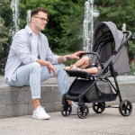 Η φωτογραφία δείχνει Καρότσι βόλτας της εταιρείας Kikka Boo.