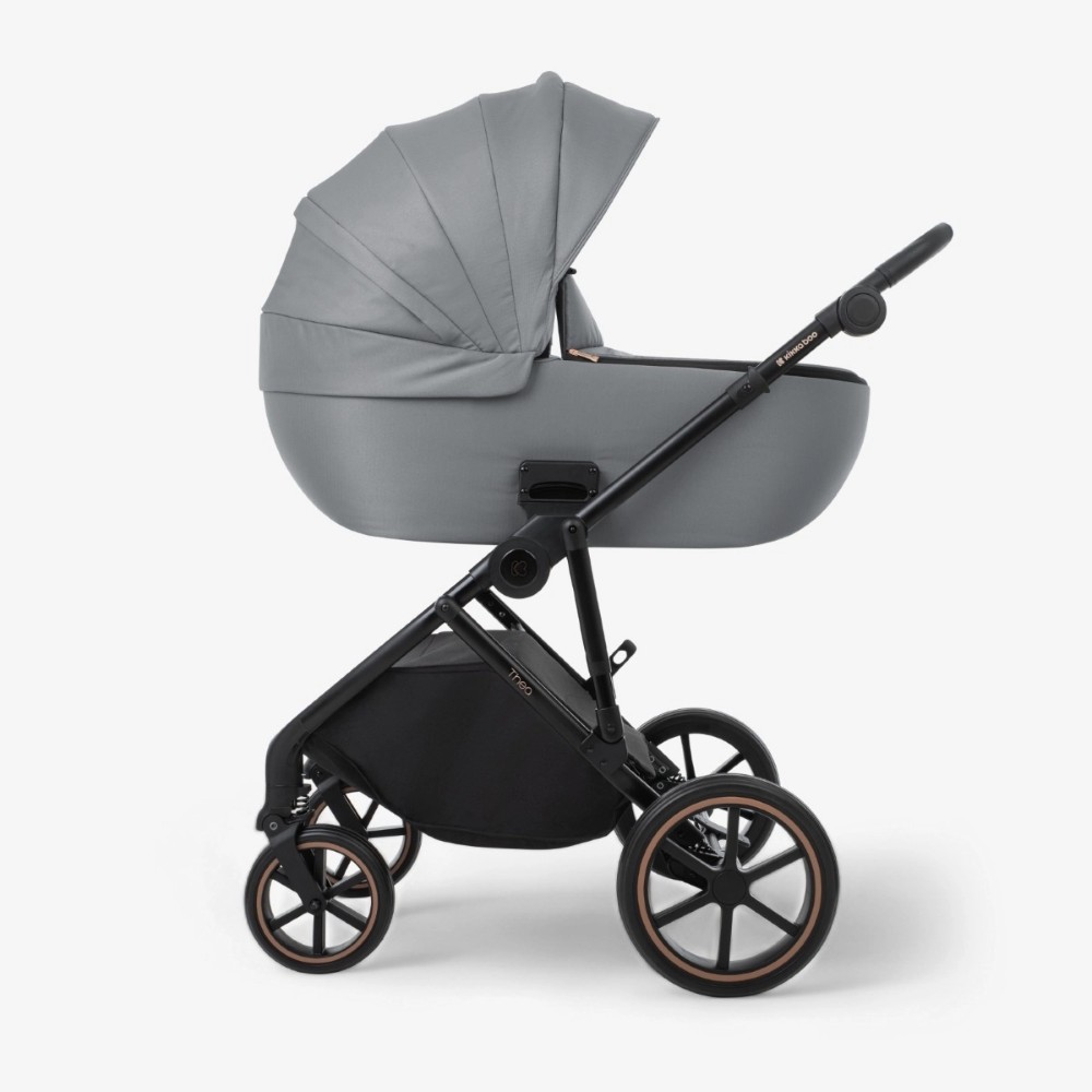 Η φωτογραφία δείχνει Πολυκαρότσι της εταιρείας Kikka Boo.