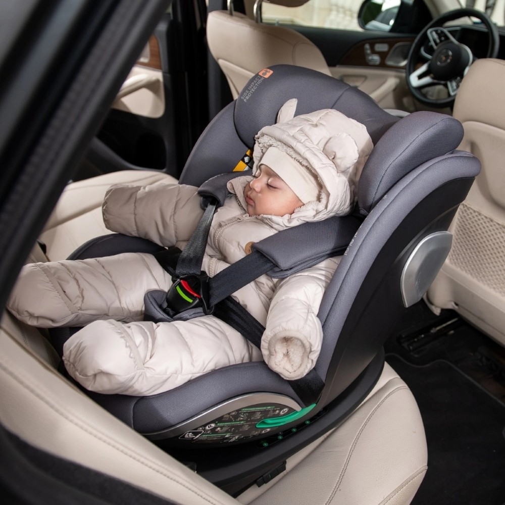 Κάθισμα αυτοκινήτου i-SIZE της εταιρείας Kikka Boo.