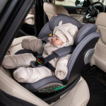 Κάθισμα αυτοκινήτου i-SIZE της εταιρείας Kikka Boo.