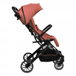 Η φωτογραφία δείχνει Το νέο καρότσι περιπάτου Easy της Bebe Stars, ήρθε για να κάνει την καθημερινότητα σας πιο εύκολη, αλλά πάντοτε με στυλ!Αφορά παιδάκια 0-48 μηνών ή μέχρι 22 κιλά.