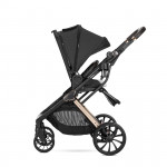 Η φωτογραφία δείχνει ΠΟΛΥΚΑΡΟΤΣΙ ΑΝΤΙΣΤΡΕΨΙΜΟ ΤΗΣ ΕΤΑΙΡΕΙΑΣ LORELLI ΚΑΤΑΣΚΕΥΑΣΜΕΝΟ ΑΠΟ ΣΚΕΛΕΤΟ ΑΛΟΥΜΙΝΙΟΥ ΚΑΙ ΑΝΘΕΚΤΙΚΑ ΠΟΛΥΤΕΛΗ ΥΦΑΣΜΑΤΑ.