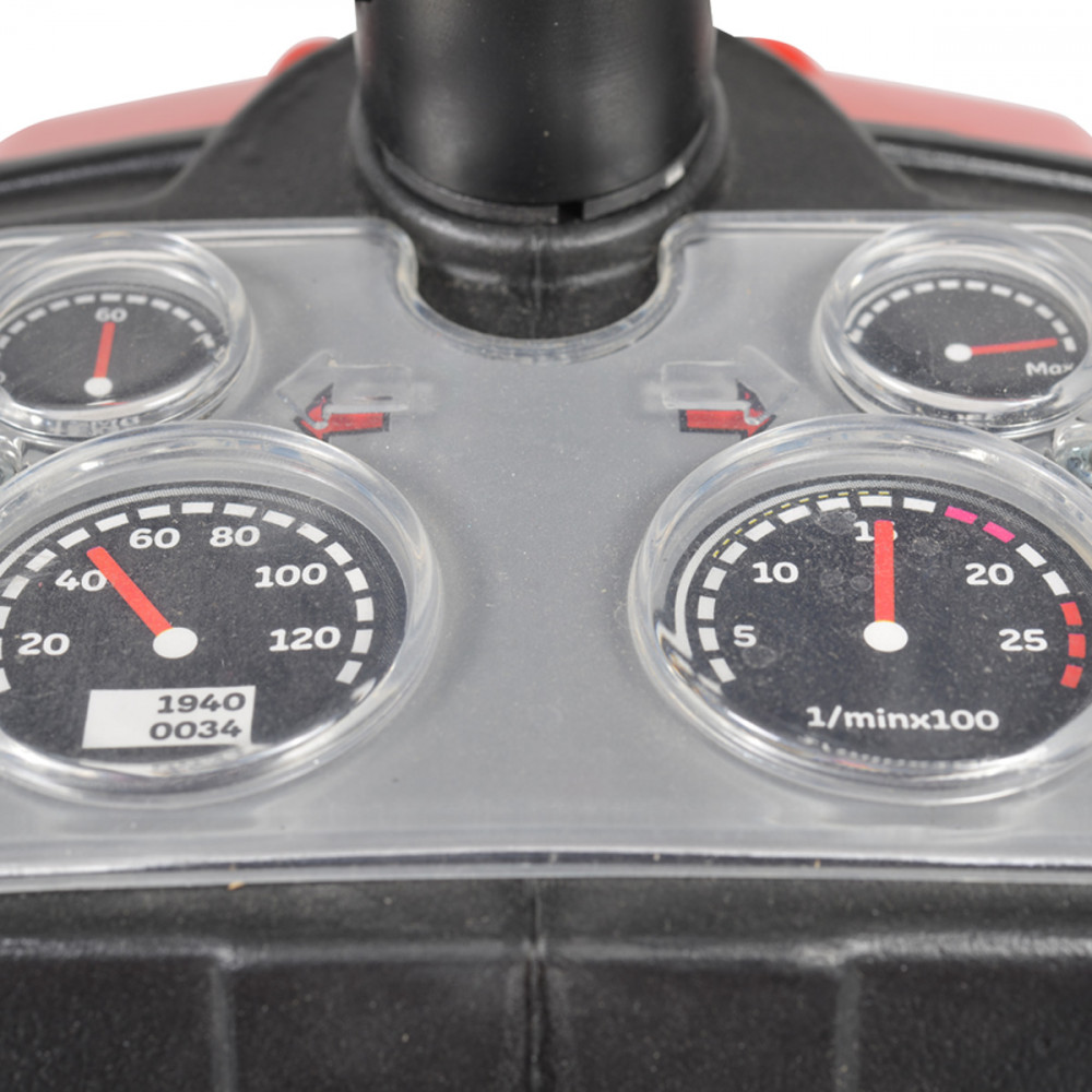 Ποδοκίνητο Τρακτέρ της Εταιρείας Pilsan.