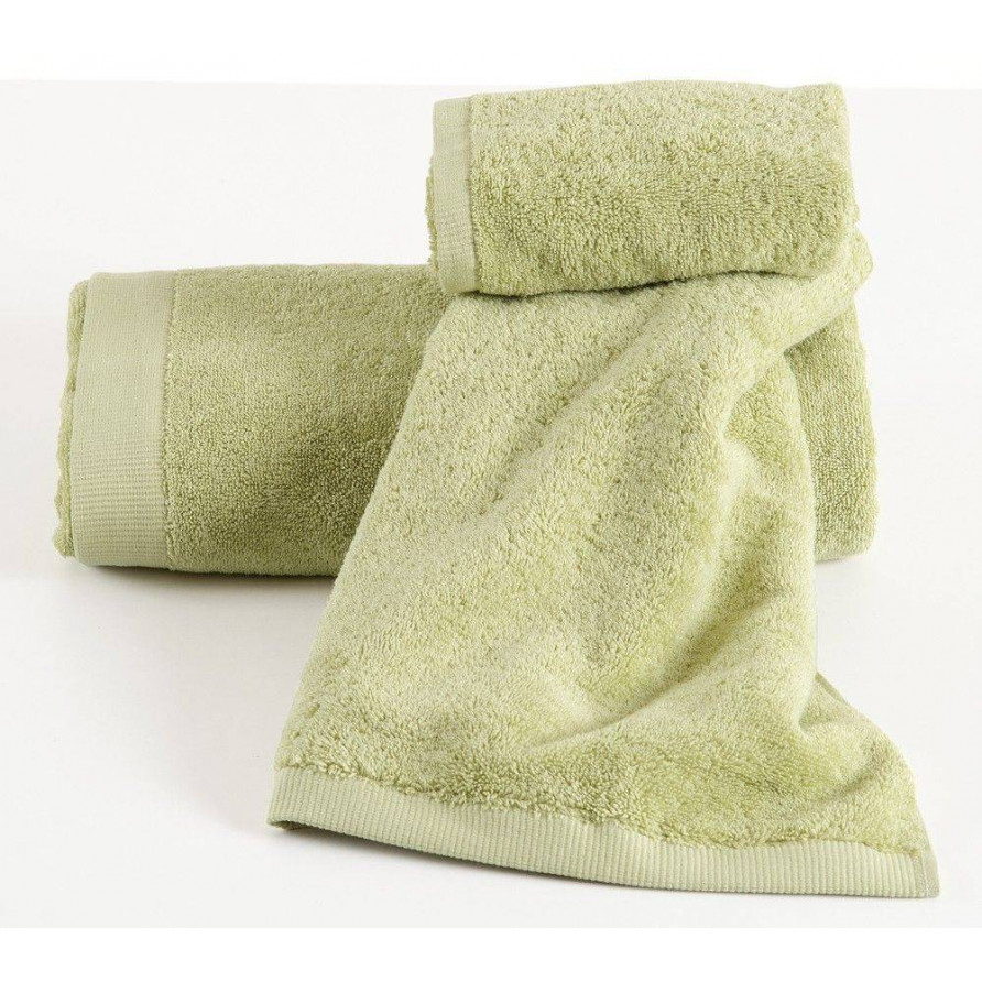 Πετσέτα σώματος της εταιρείας Kentia .