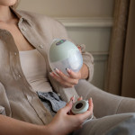 Φορητό ηλεκτρικό θήλαστρο της εταιρείας Kikka Boo.