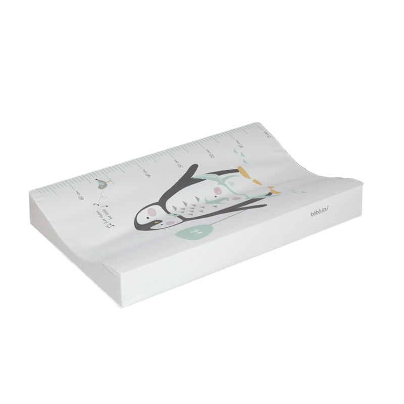 Η αφρώδης αλλαξιέρα της Bebejou είναι η μόνη αλλαξιέρα μαζί με το σχέδιο hello little one η οποία διαθέτει υψομετρητή.