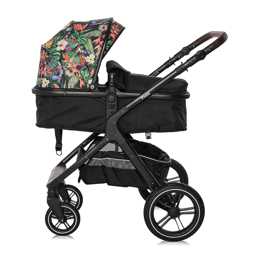 Η φωτογραφία δείχνει Πολυκαρότσι της εταιρείας Lorelli εύκολα μετατρεπόμενο σε καλαθούνα με ανθεκτικό σκελετό αλουμινίου και κατάλληλο για χρήση εως και τα 22 κιλάΑναλυτικά χαρακτηριστικά:&nbsp;Ρυθμιζόμενο&nbsp; σκιάστροΑναστρέψιμο κάθισμαΡύθμιζόμενη λαβή γονέα (απο δέρμα Pu)Τσάντα μαμάςΠοδόσακοςAφα