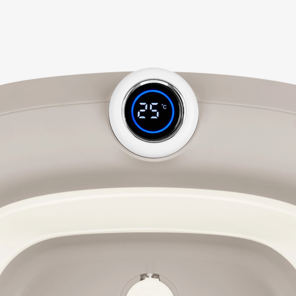 Η φωτογραφία δείχνει ΠΤΥΣΣΟΜΕΝΟ ΜΠΑΝΑΚΙ ΤΗΣ ΕΤΑΙΡΕΙΑΣ KIKKA BOO.