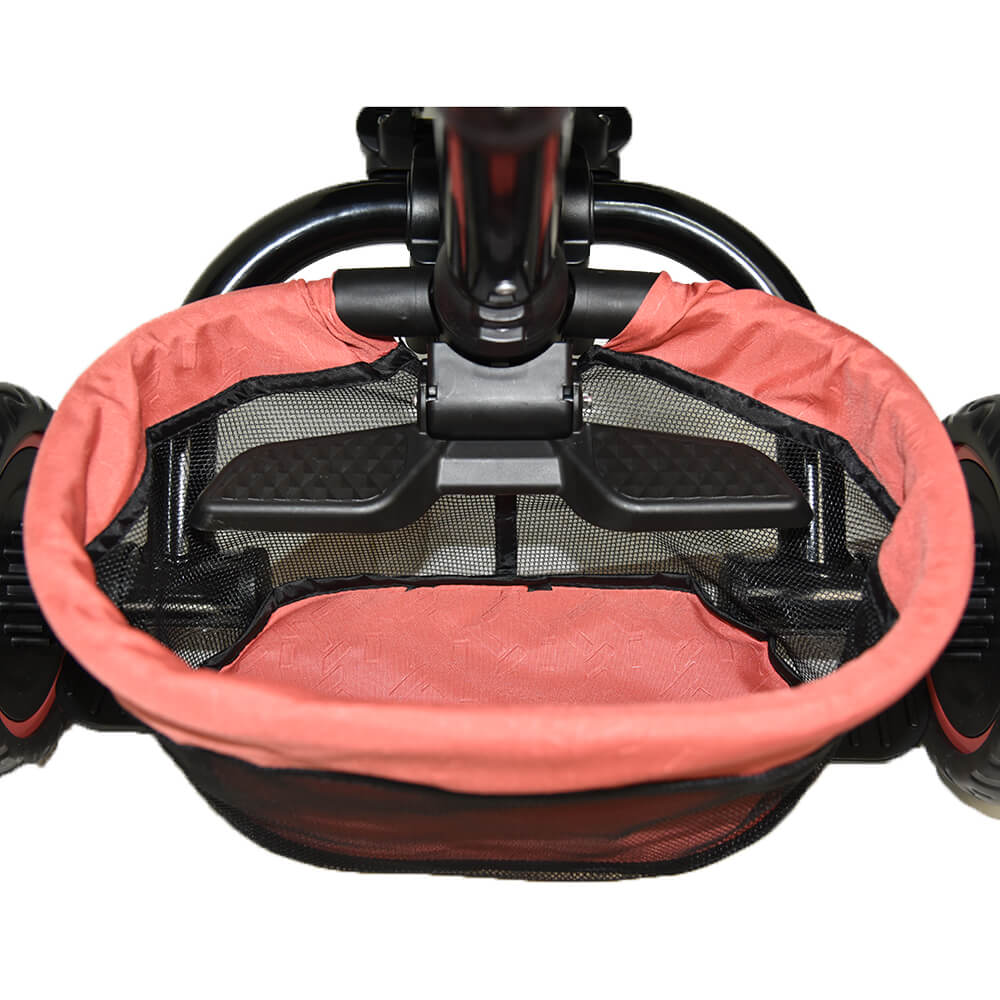 Σας παρουσιάζουμε το νέο&nbsp; τρίκυκλο Racer 3 σε 1 της Bebe Stars , o απόλυτος σύντροφος περιπέτειας για τον μικρό σας εξερευνητή!Ετοιμαστείτε να πετάξετε στα ύψη σε συναρπαστικές περιπέτειες με το τρίκυκλο Racer! Σχεδιασμένο για να παρέχει άνεση, ασφάλεια και ατελείωτη διασκέδαση, αυτό το καινοτό