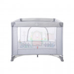 Η φωτογραφία δείχνει Παρκοκρέβατο της εταιρείας Lorelli κατάλληλο για βάρος εως και τα 15 κιλάΔιαθέτει λεπτό στρωματάκι παιχνιδιούΜε πλαϊνό άνοιγμα με φερμουάρ για εύκολη είσοδο και έξοδο του παιδιούΑναδιπλούμενο σε συμπαγές μέγεθοςΜε σύστημα διπλώματος διπλής ασφαλείαςΕξαιρετικά εύκολο στη μεταφορά