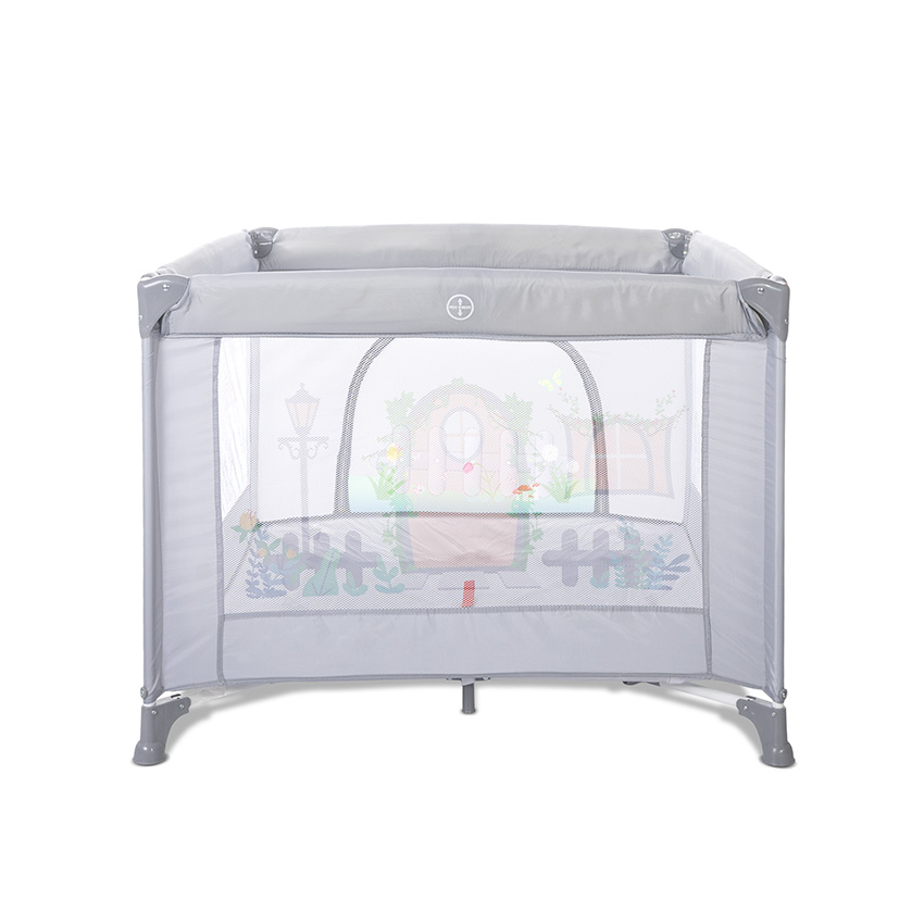 Η φωτογραφία δείχνει Παρκοκρέβατο της εταιρείας Lorelli κατάλληλο για βάρος εως και τα 15 κιλάΔιαθέτει λεπτό στρωματάκι παιχνιδιούΜε πλαϊνό άνοιγμα με φερμουάρ για εύκολη είσοδο και έξοδο του παιδιούΑναδιπλούμενο σε συμπαγές μέγεθοςΜε σύστημα διπλώματος διπλής ασφαλείαςΕξαιρετικά εύκολο στη μεταφορά