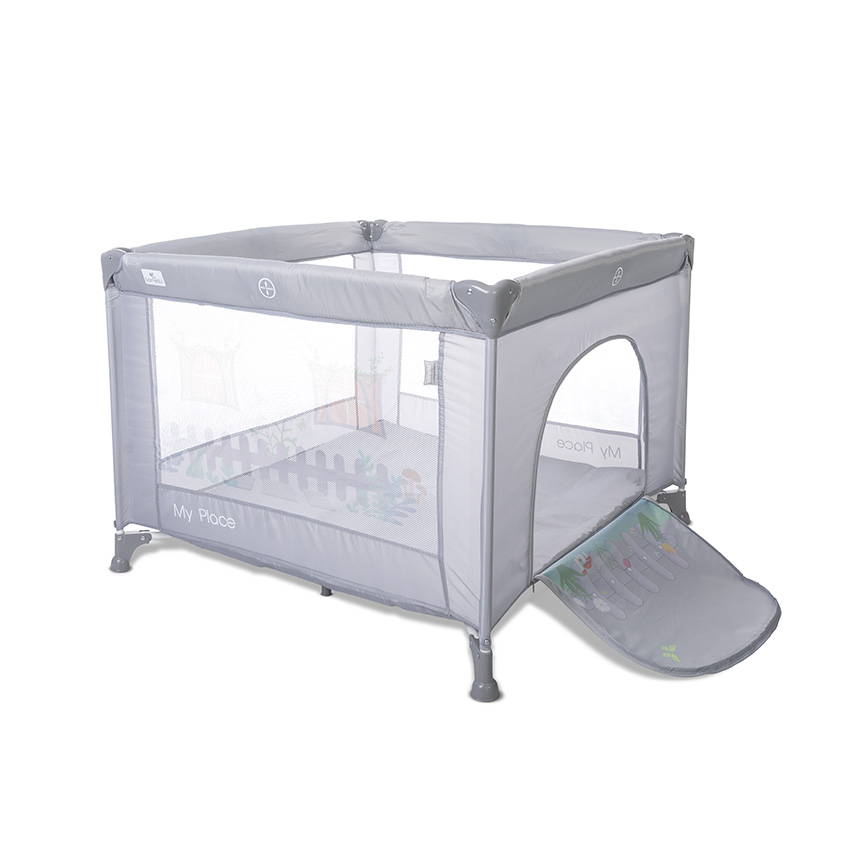 Η φωτογραφία δείχνει Παρκοκρέβατο της εταιρείας Lorelli κατάλληλο για βάρος εως και τα 15 κιλάΔιαθέτει λεπτό στρωματάκι παιχνιδιούΜε πλαϊνό άνοιγμα με φερμουάρ για εύκολη είσοδο και έξοδο του παιδιούΑναδιπλούμενο σε συμπαγές μέγεθοςΜε σύστημα διπλώματος διπλής ασφαλείαςΕξαιρετικά εύκολο στη μεταφορά